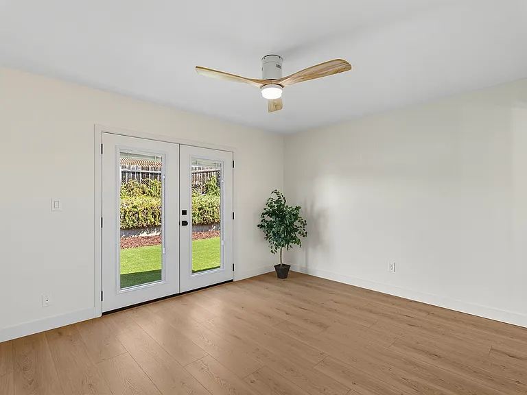 5612 Zircon St — Photo 12