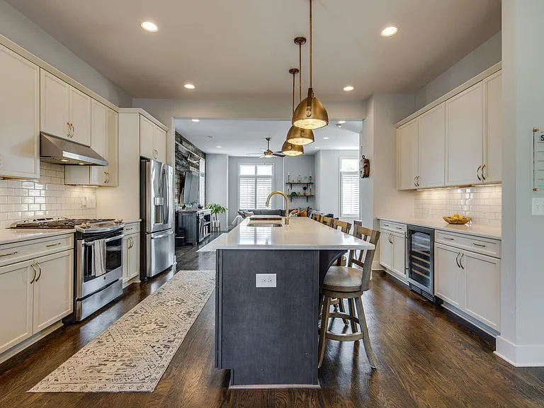1701 Allison Pl — Photo 16