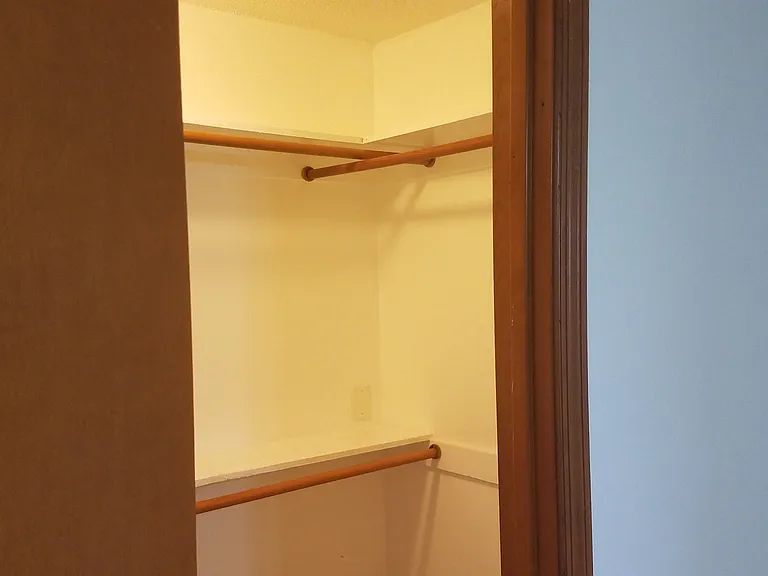 Magnolia St — Photo 11