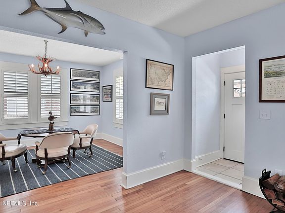 4th image of 2626 Dellwood Ave
