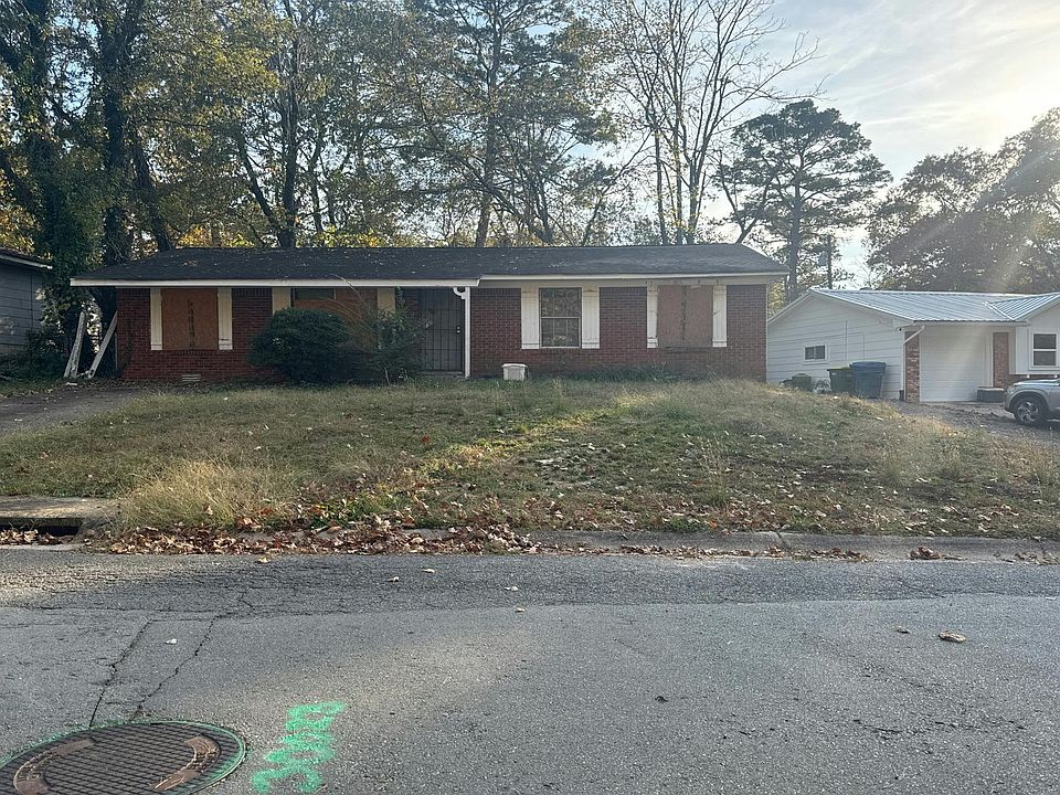 1st image of 27 Glendale Dr