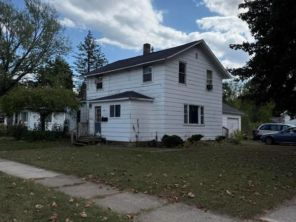 304 E Orleans St, Otsego, MI 49078