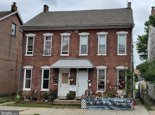 51-53 E Walnut St, Pottstown, PA 19464