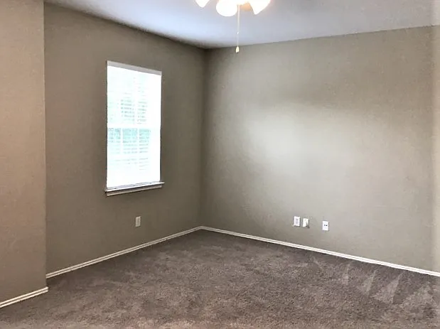 2026 Acorn Glen Trl — Photo 10