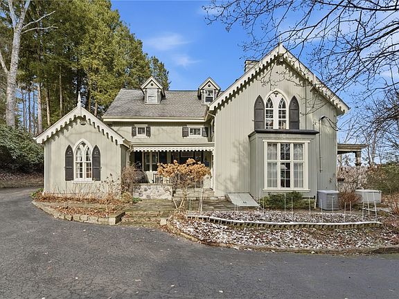 2nd image of 168 Rock Ridge Rd