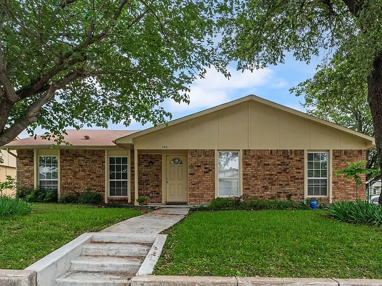 5801 Redwood Ln — Photo 4