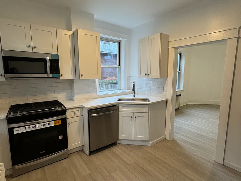 496 Gettysburg St #2 — Photo 19