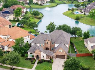 5618 Camden Springs Ln, Sugar Land, TX 77479