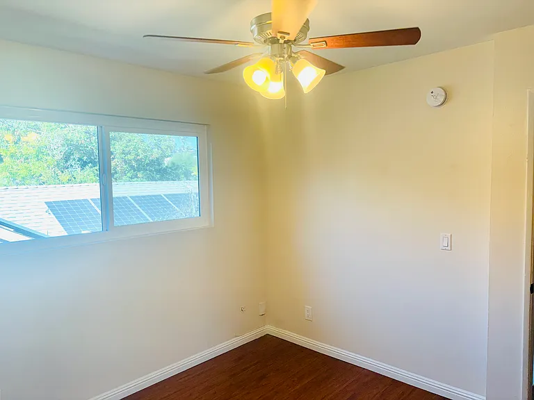 2852 Rosanna St #3 — Photo 11