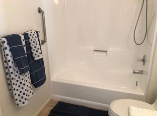 1386 Oakdale Ave APT F, El Cajon, CA 92021