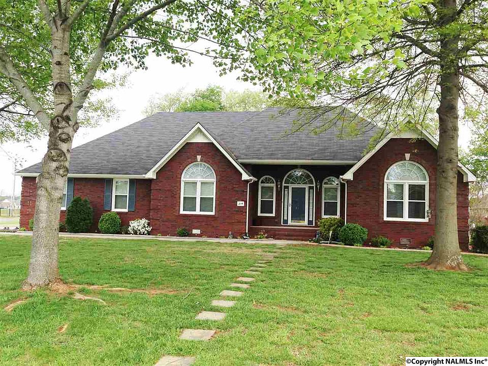 1st image of 216 Darsey Ct