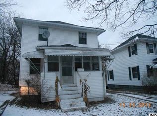 404 Adams St, Jackson, MI 49202