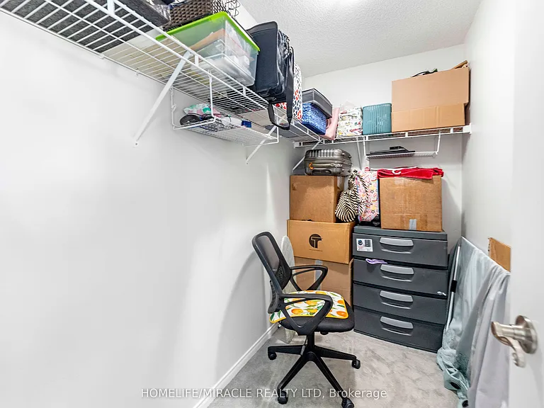 1619 Frolis St — Photo 18