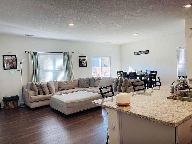 35 Witherspoon Dr — Photo 11
