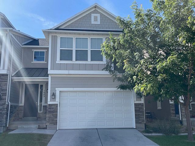 Front exterior end unit