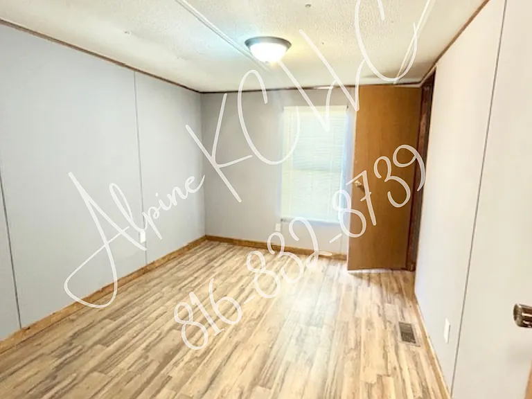 133 Countryside Ln — Photo 8