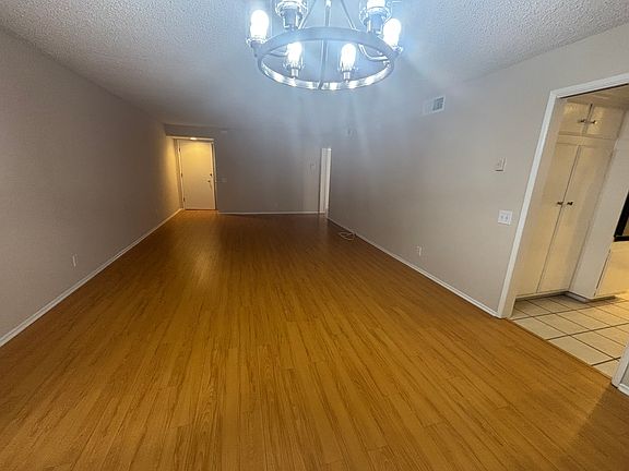3rd image of 1818 Ramona Ave APT 101