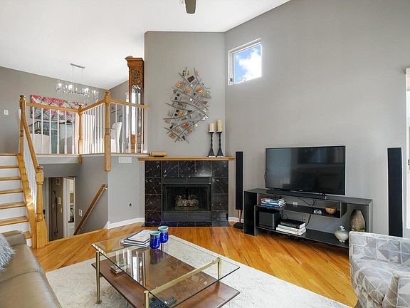 5th image of 1338 S Federal St Unit A