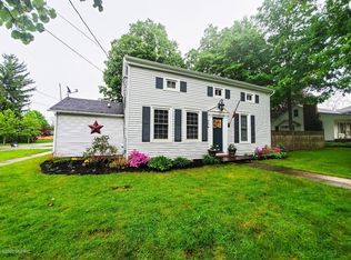 301 East St, Jonesville, MI