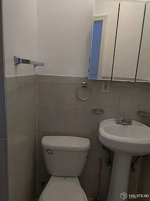 Rented by Brown Harris Stevens | media 20