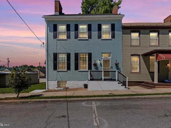 12 N Vermont St, Williamsport, MD 21795