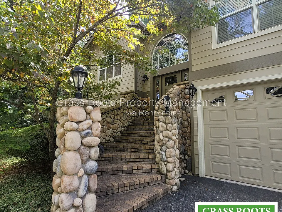 14627 Echo Ridge Dr