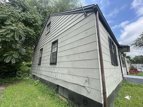 4th image of 6829 Berkridge Ct
