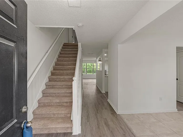 3003 Brass Dr — Photo 3