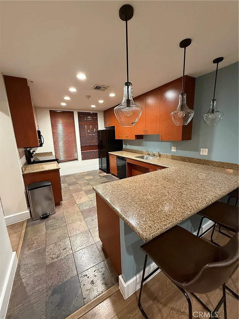 Building Photo - 488 E Ocean Blvd #407