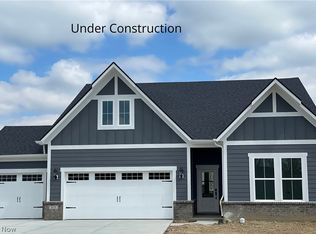 791 Colesbourne Cir, Uniontown, OH 44685