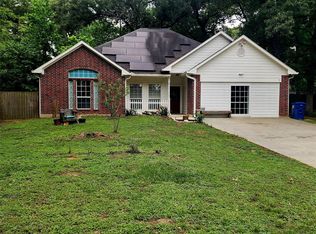 206 Fair St, Livingston, TX 77351