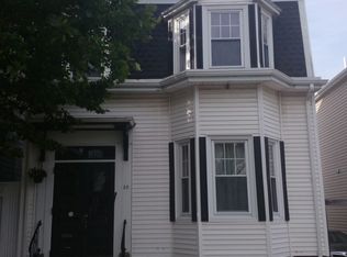 35-35R Marine Rd, South Boston, MA 02127