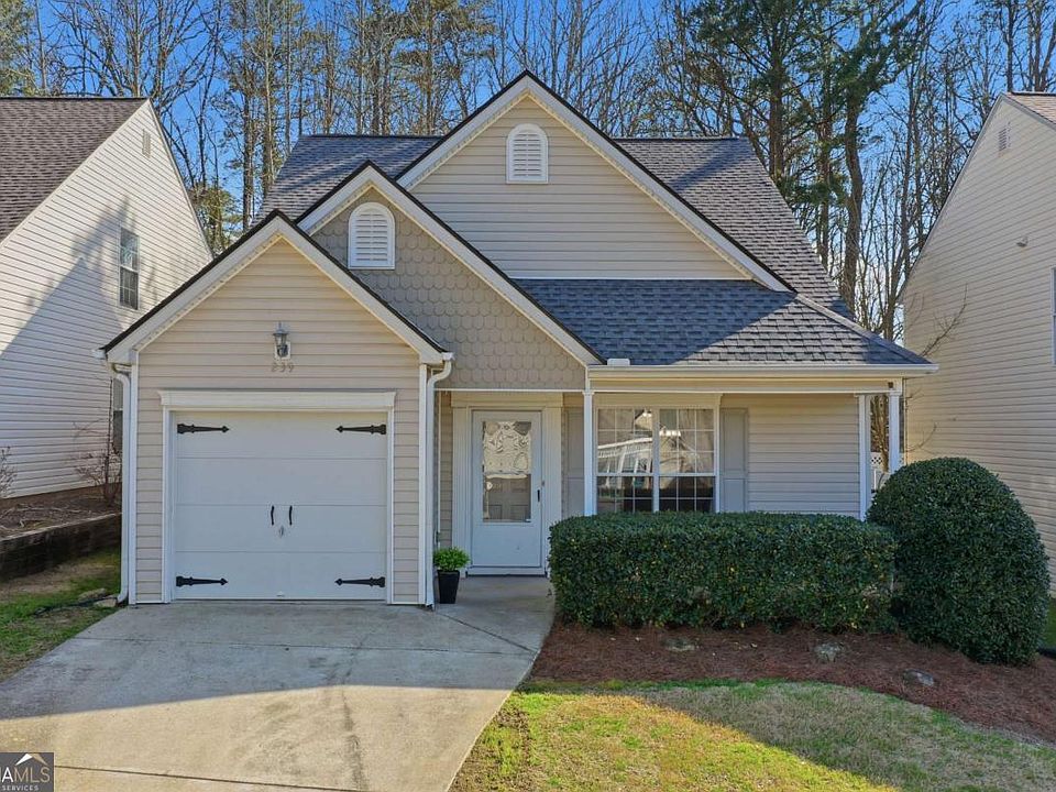 1st image of 239 Woodland Way