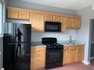 7040 S. Emerald Ave., Chicago, IL 60621