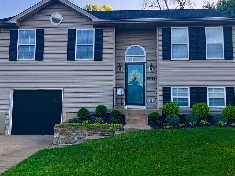 1st image of 2604 Berwood Ln