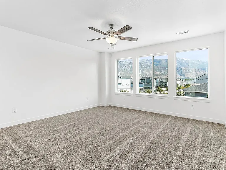 Primary Bedroom Mountain View