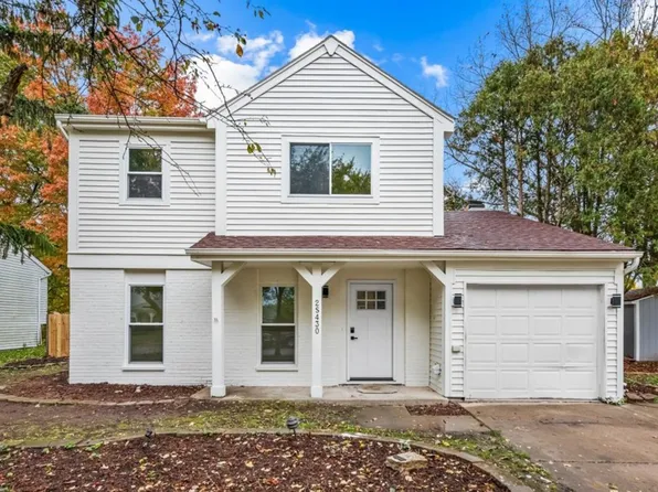 2S430 Cherice Dr, Warrenville, IL 60555