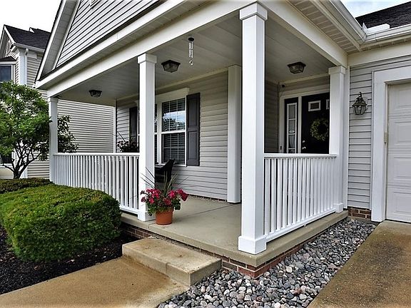 3rd image of 8961 Merryvale Dr Unit 115