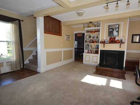 5th image of 114 Parkview St
