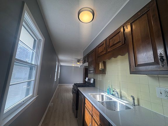 2nd image of 7219 Webster Ave
