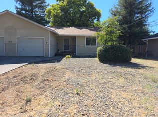 1051 N Tunis St #A, Lakeport, CA 95453