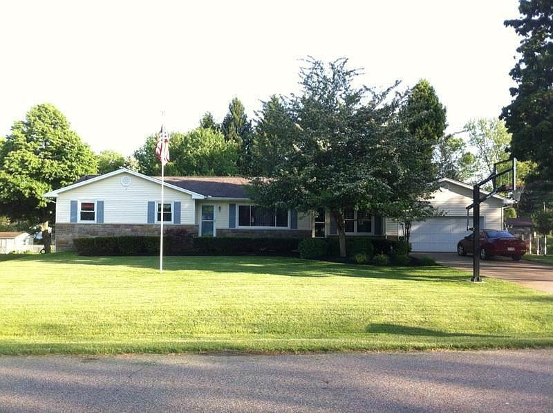 1st image of 1135 Hillbrook Dr NE