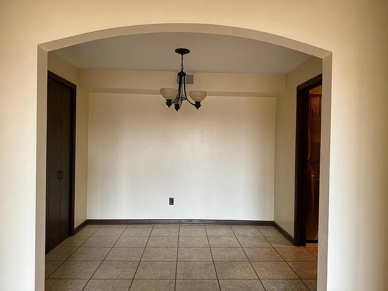 1618 Camellia Dr #C2 — Photo 11