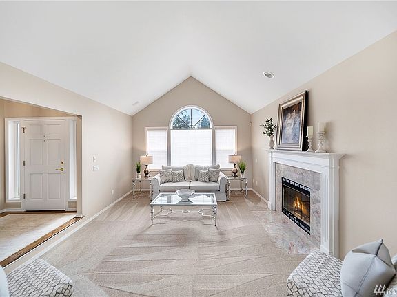 5th image of 20406 Church Lake Dr E