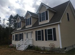 25 W Hollis Rd, Hollis, NH 03049