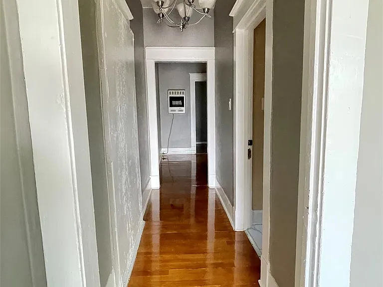6912 Avenue C #2 — Photo 8