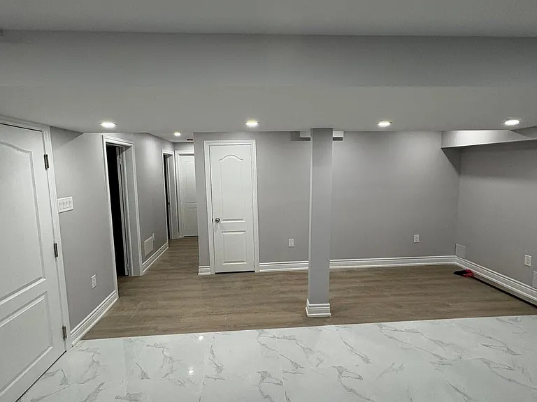 5 Knotwood Cres #BASEMENT — Photo 2