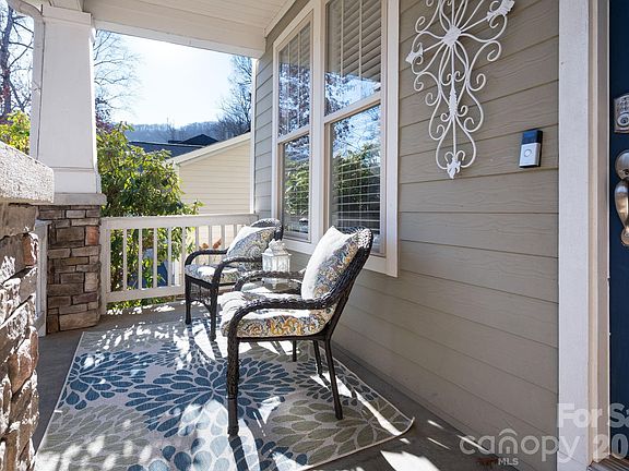 3rd image of 622 Welsh Partridge Cir