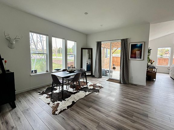 5th image of 1001 Torrey Ln