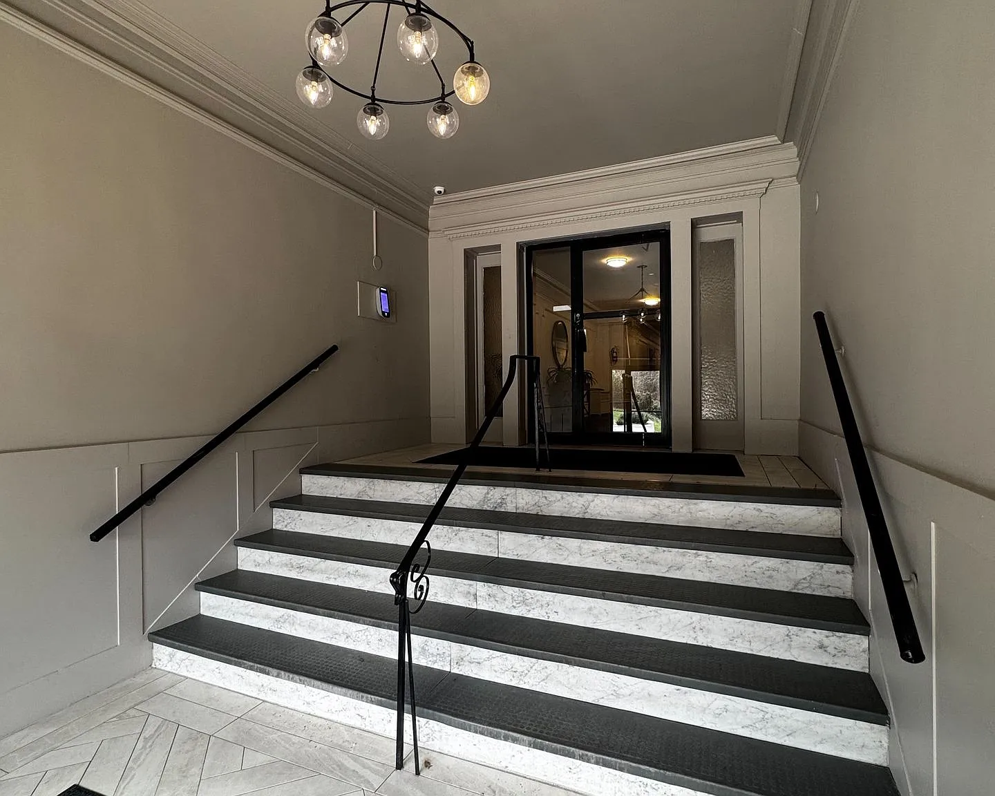 47 Union — Photo 2